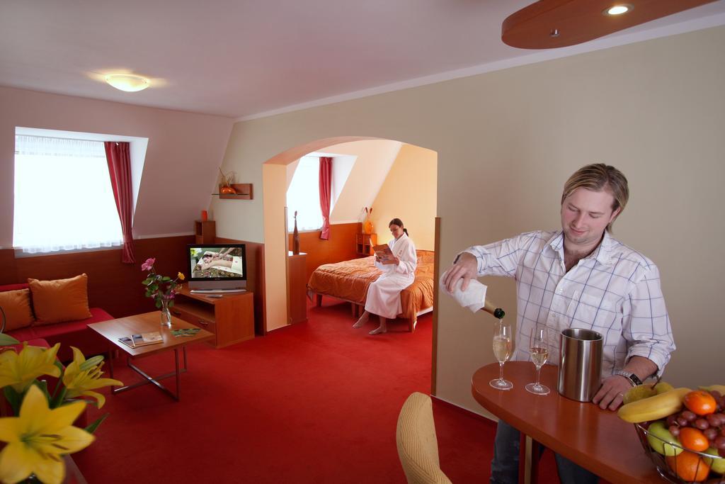 Wellness Hotel Diana Velké Losiny Dış mekan fotoğraf