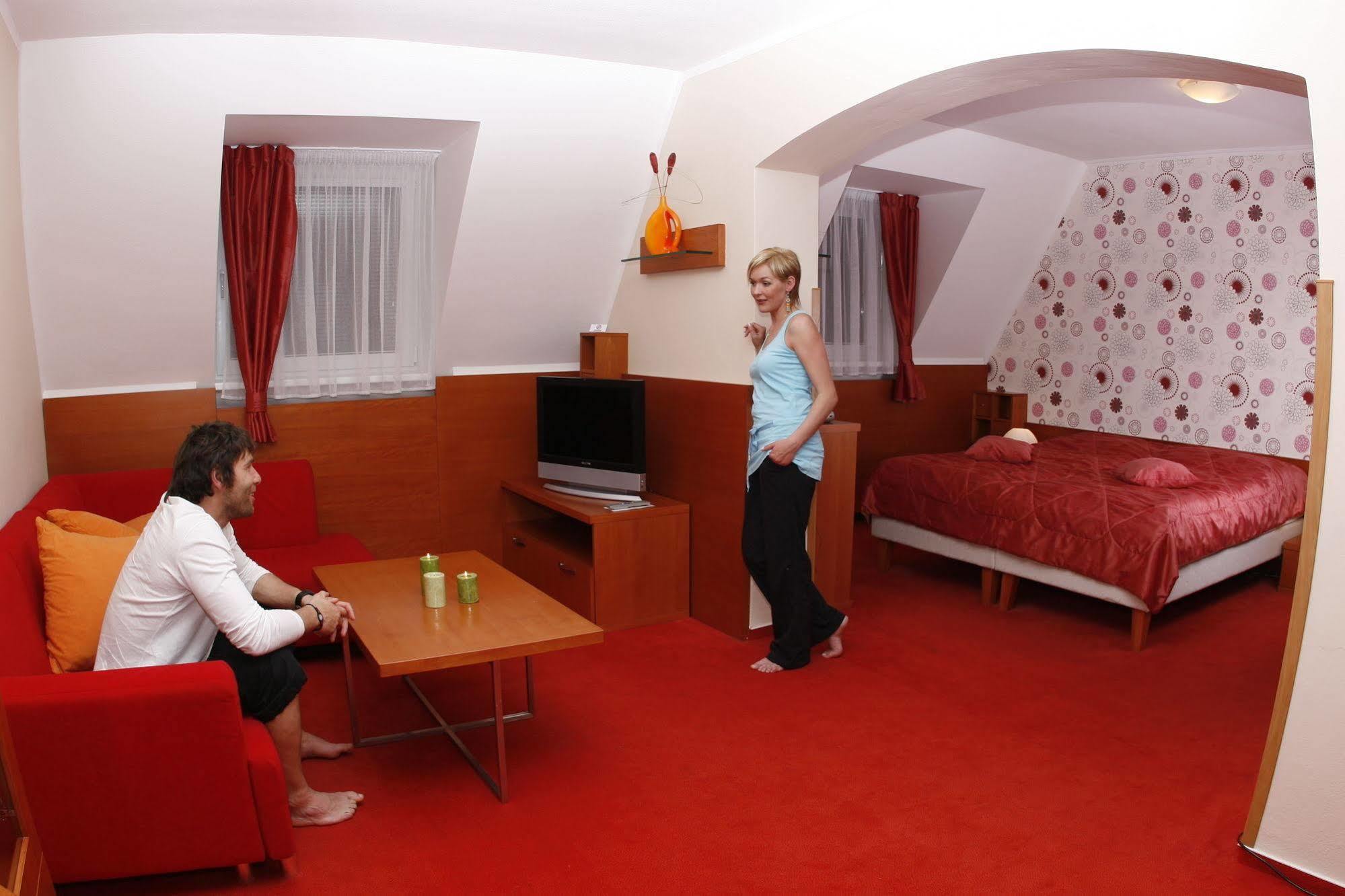 Wellness Hotel Diana Velké Losiny Dış mekan fotoğraf